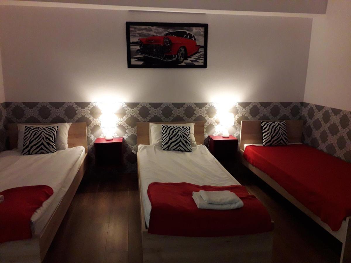 Apartament Villa Magnolia ออชเวียนชิม ภายนอก รูปภาพ